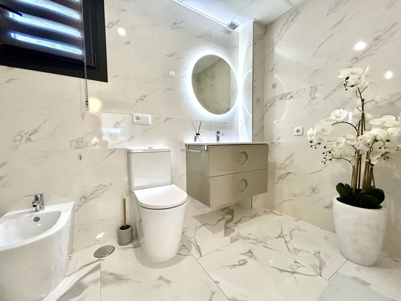 3 soverom Villa til salgs i Estrella de Mar med svømmebasseng garasje - € 1 598 000 (Ref: 10094298)