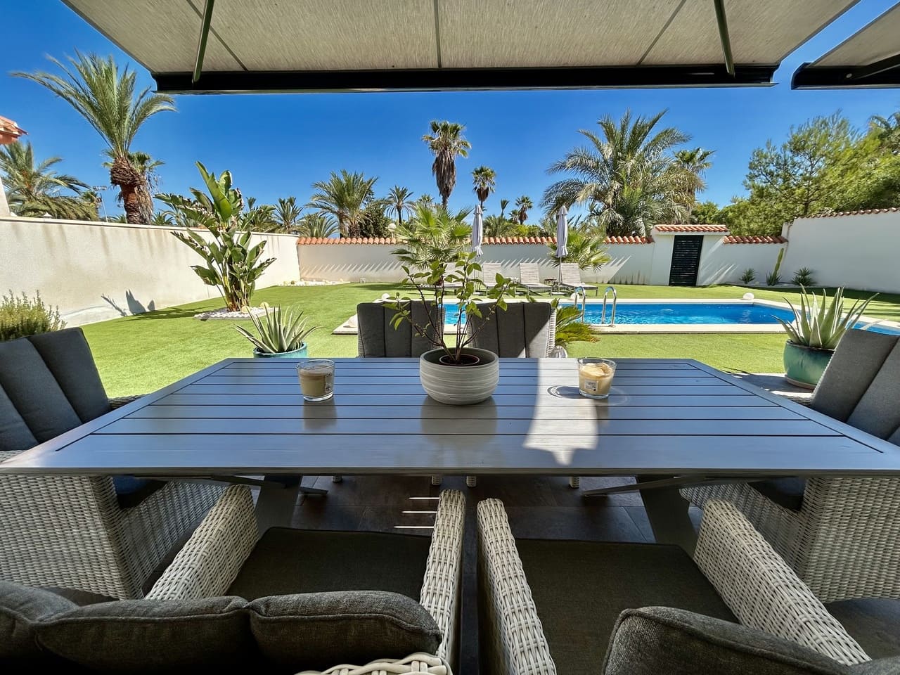 3 soverom Villa til salgs i Estrella de Mar med svømmebasseng garasje - € 1 598 000 (Ref: 10094298)