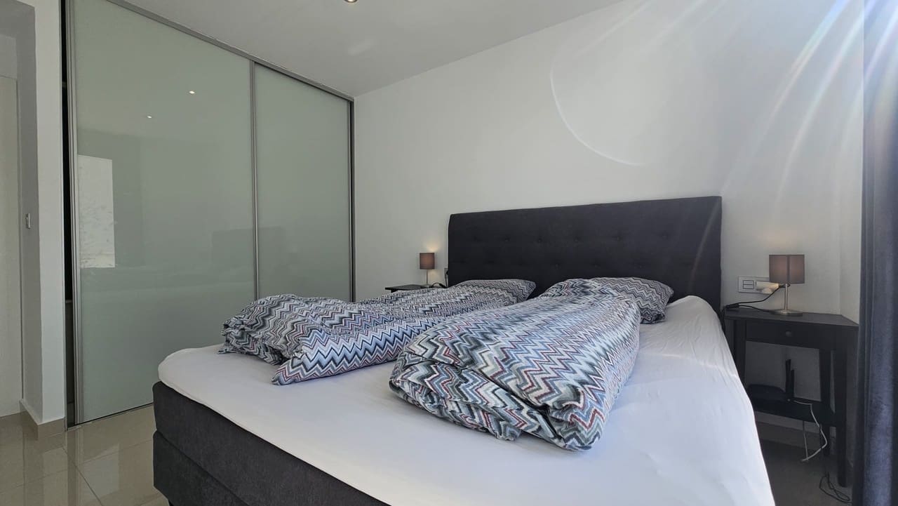 6 slaapkamer Villa te koop in Villamartin met zwembad garage - € 546.950 (Ref: 10097574)