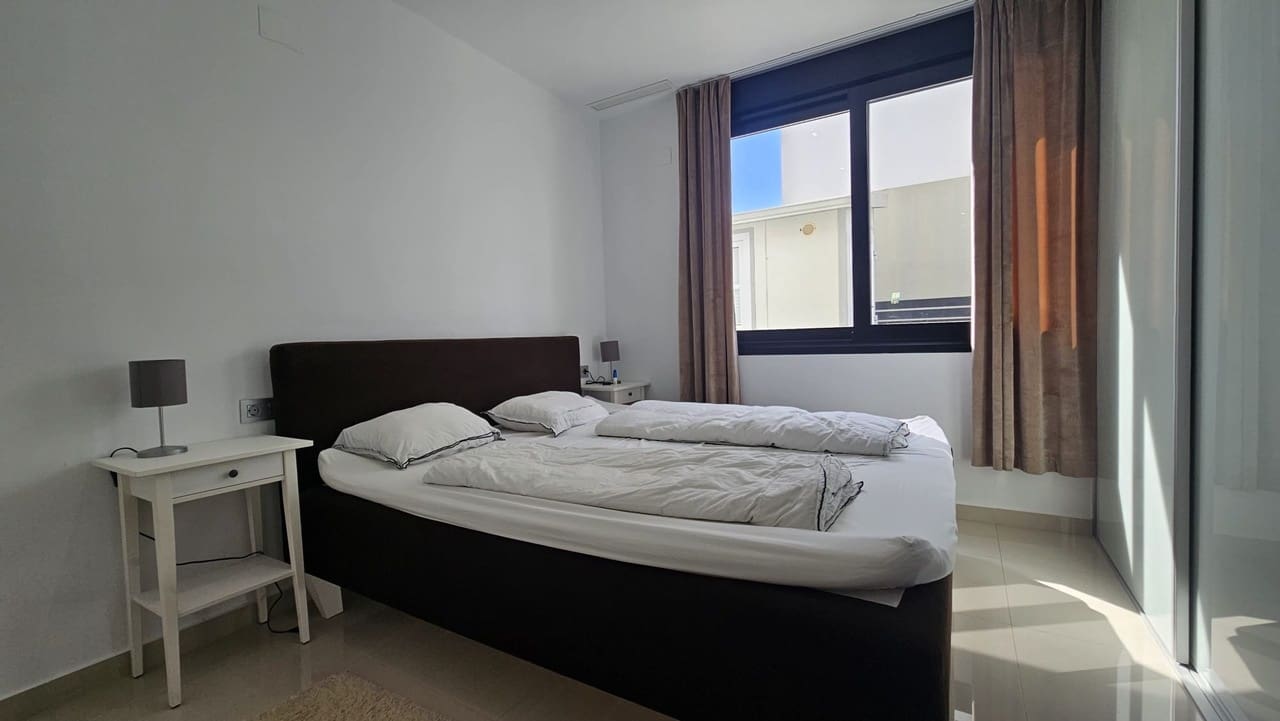 6 slaapkamer Villa te koop in Villamartin met zwembad garage - € 546.950 (Ref: 10097574)