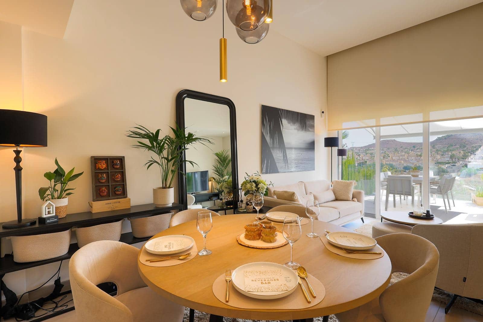 4 slaapkamer Villa te koop in Benijofar met zwembad garage - € 799.000 (Ref: 10100561)