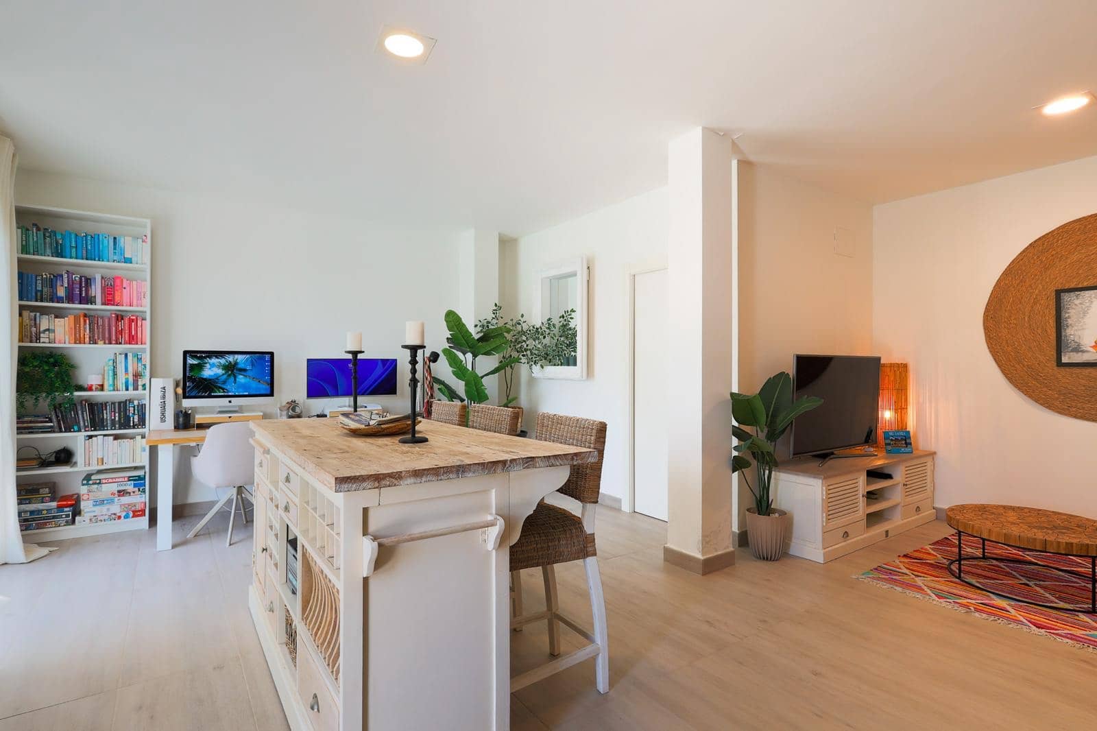 4 slaapkamer Villa te koop in Benijofar met zwembad garage - € 799.000 (Ref: 10100561)