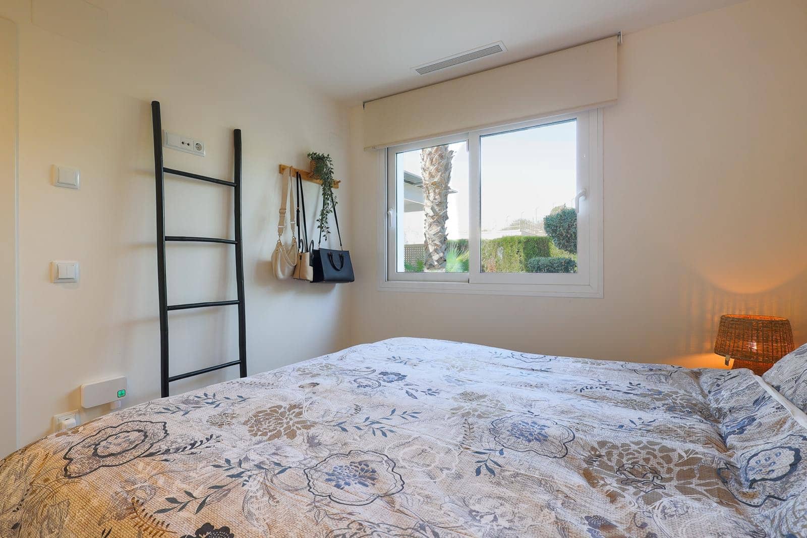 4 slaapkamer Villa te koop in Benijofar met zwembad garage - € 799.000 (Ref: 10100561)