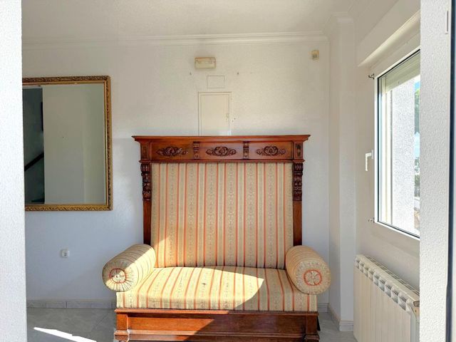 5 Zimmer Villa zu verkaufen in Blue Lagoon mit Pool Garage - 990.000 € (Ref: 10101556)