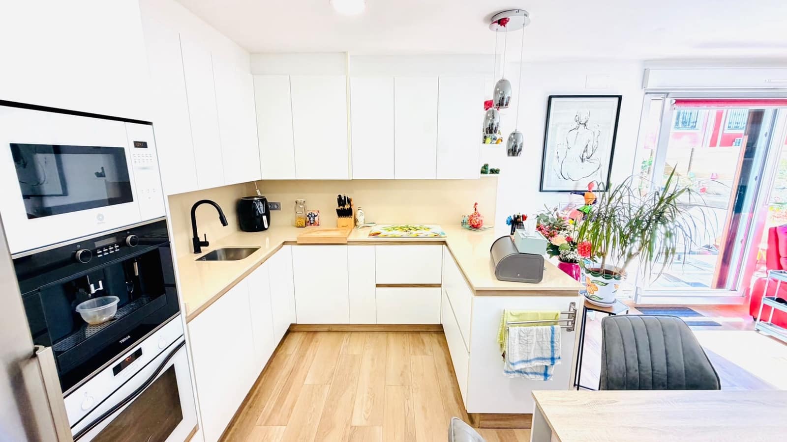 3 soveværelse Semi-Rækkehus til salg i Los Montesinos med swimmingpool - € 392.500 (Ref: 10109029)
