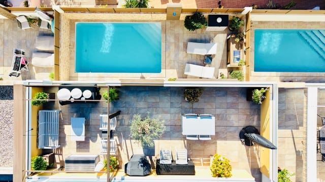 3 soveværelse Semi-Rækkehus til salg i Los Montesinos med swimmingpool - € 392.500 (Ref: 10109029)