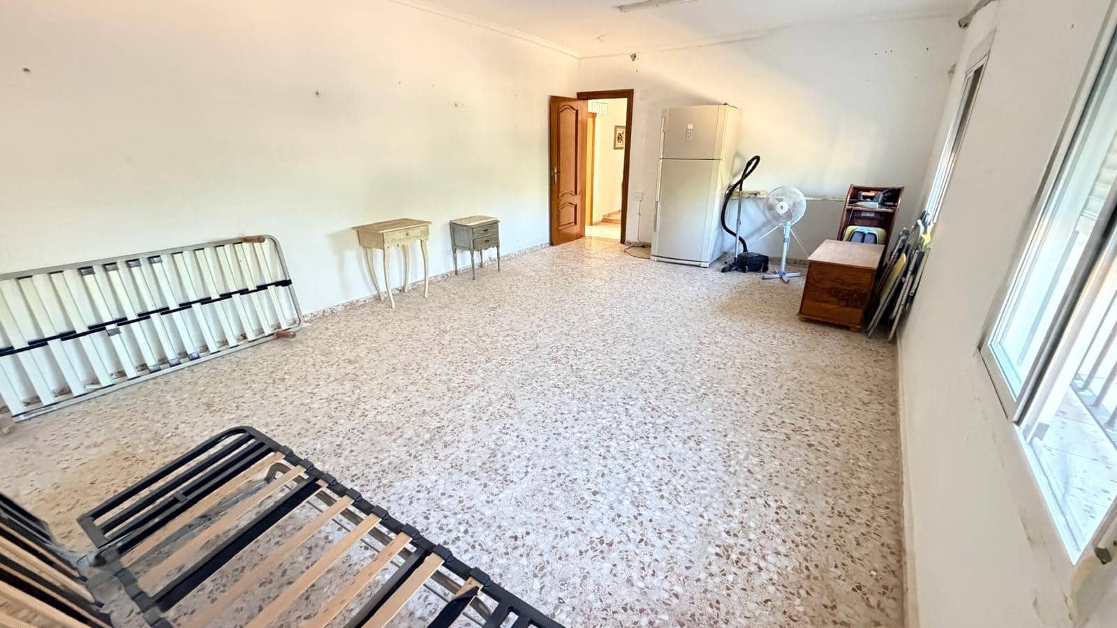 4 bedroom Villa for sale in Crevillente / Crevillent with pool garage - € 300,000 (Ref: 10109030)