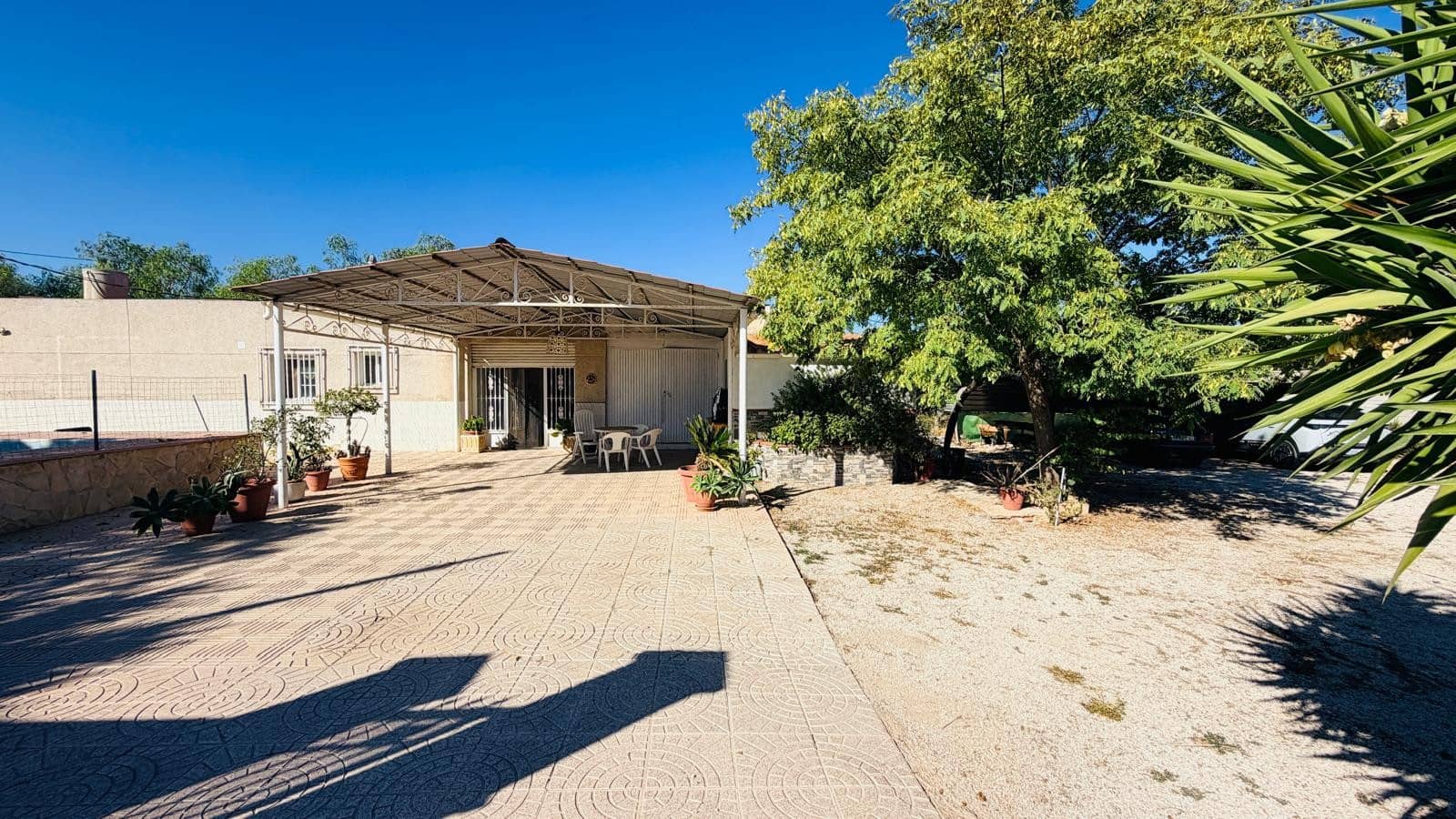 4 bedroom Villa for sale in Crevillente / Crevillent with pool garage - € 300,000 (Ref: 10109030)