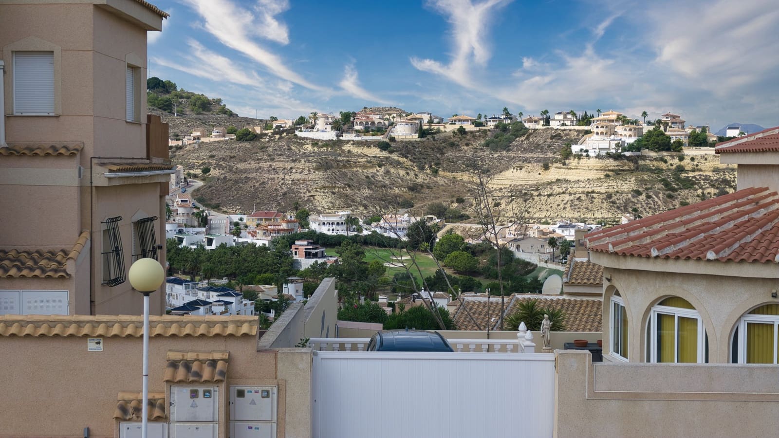 2 bedroom Semi-detached Villa for sale in La Marquesa with pool - € 199,950 (Ref: 10111880)