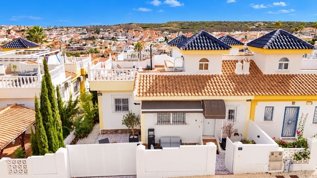 2 Zimmer Doppelhaus zu verkaufen in La Marquesa, Rojales mit Pool - 199.950 € (Ref: 10111880)