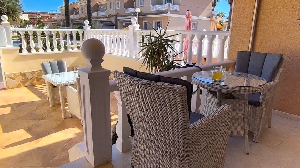 2 sypialnia Dom na sprzedaż w Dona Pepa z basenem - 195 000 € (Ref: 10111881)