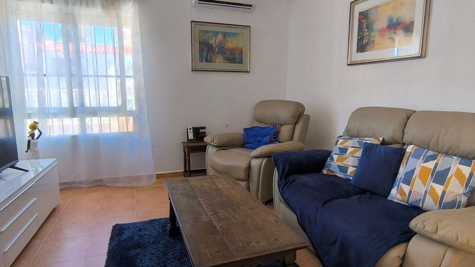 3 sovrum Villa till salu i Montebello med pool garage - 225 000 € (Ref: 10116034)