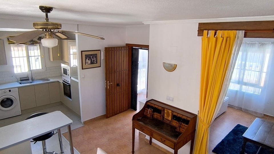 3 sovrum Villa till salu i Montebello med pool garage - 225 000 € (Ref: 10116034)