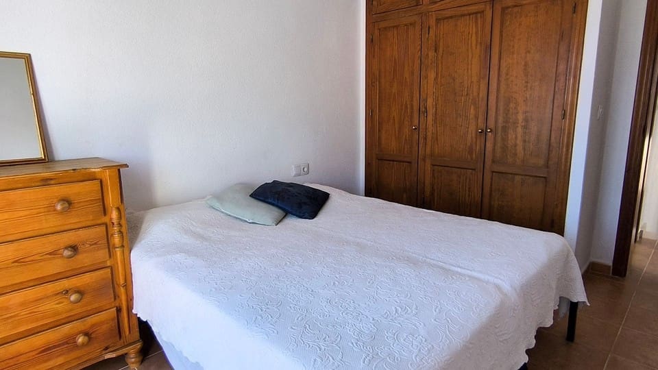 3 sovrum Villa till salu i Montebello med pool garage - 225 000 € (Ref: 10116034)