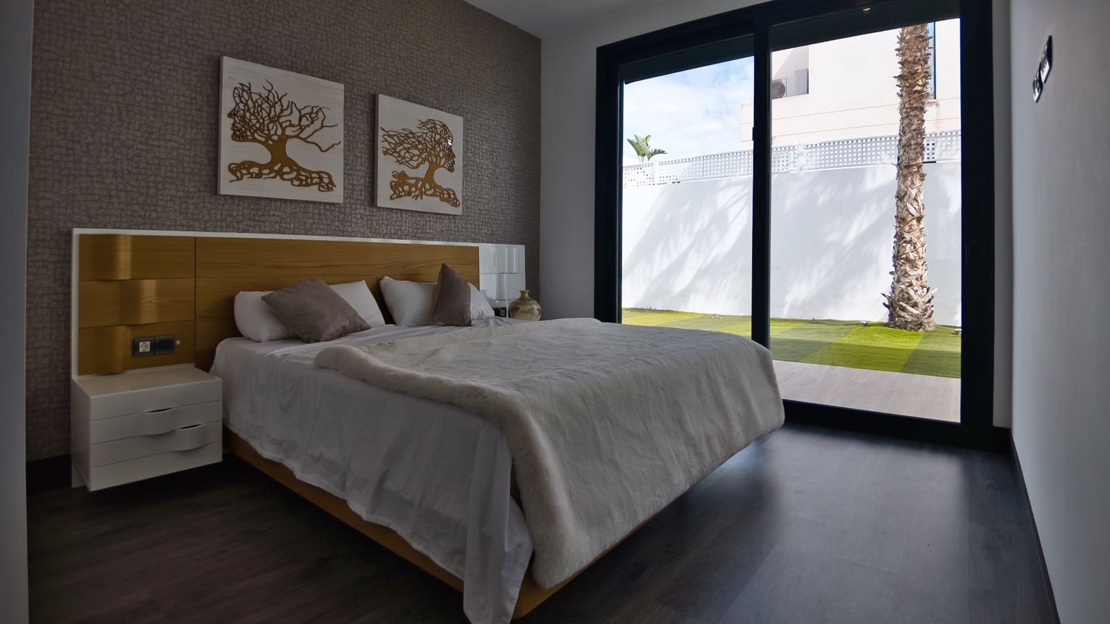 4 camera da letto Villa in vendita in Pueblo Bravo con piscina garage - 1.149.000 € (Rif: 10118139)