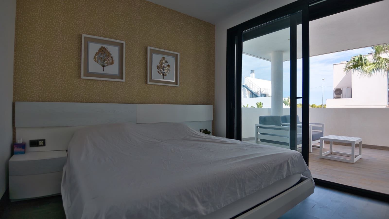 4 camera da letto Villa in vendita in Pueblo Bravo con piscina garage - 1.149.000 € (Rif: 10118139)