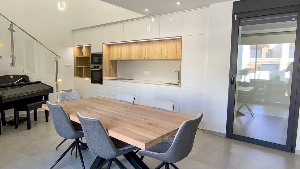 5 camera da letto Villa in vendita in Ciudad Quesada con piscina garage - 450.000 € (Rif: 10120780)