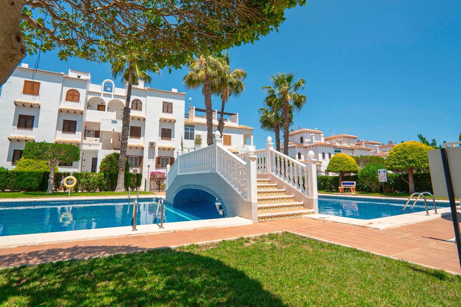 2 Zimmer Haus zu verkaufen in Ciudad Quesada mit Pool - 185.000 € (Ref: 10125037)
