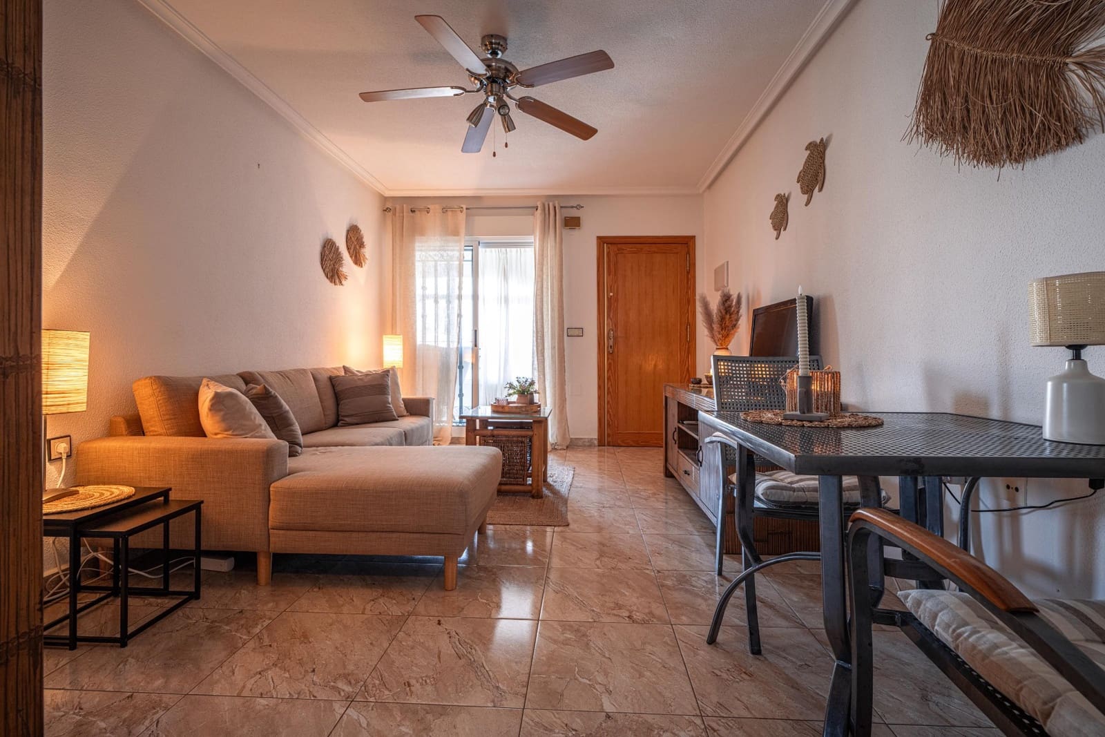 2 Zimmer Apartment zu verkaufen in Vistabella mit Pool - 139.900 € (Ref: 10127676)