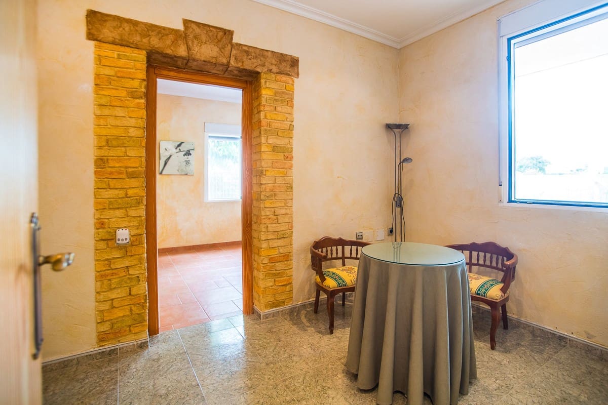 7 sypialnia Willa na sprzedaż w La Matanza z basenem garażem - 590 000 € (Ref: 10127677)