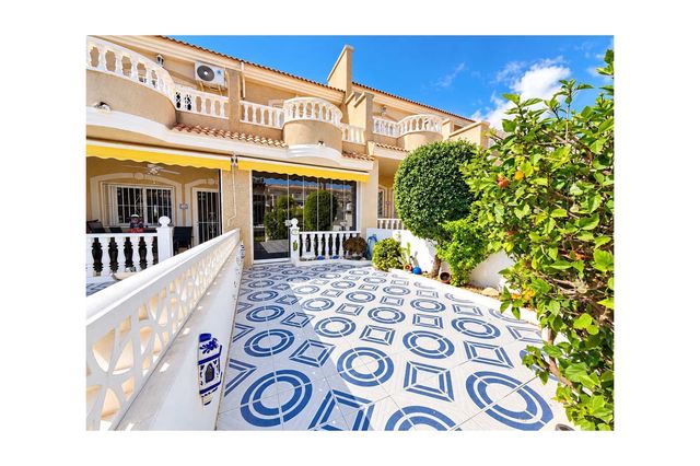 2 camera da letto Casa in vendita in Ciudad Quesada, Rojales con piscina - 195.000 € (Rif: 10129644)