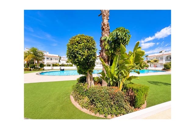 Apartamento de 2 habitaciones en Doña Pepa, Rojales en venta con piscina garaje - 260.000 € (Ref: 10141662)