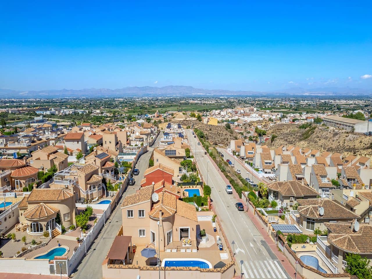 3 slaapkamer Villa te koop in Ciudad Quesada met zwembad garage - € 525.000 (Ref: 10146370)