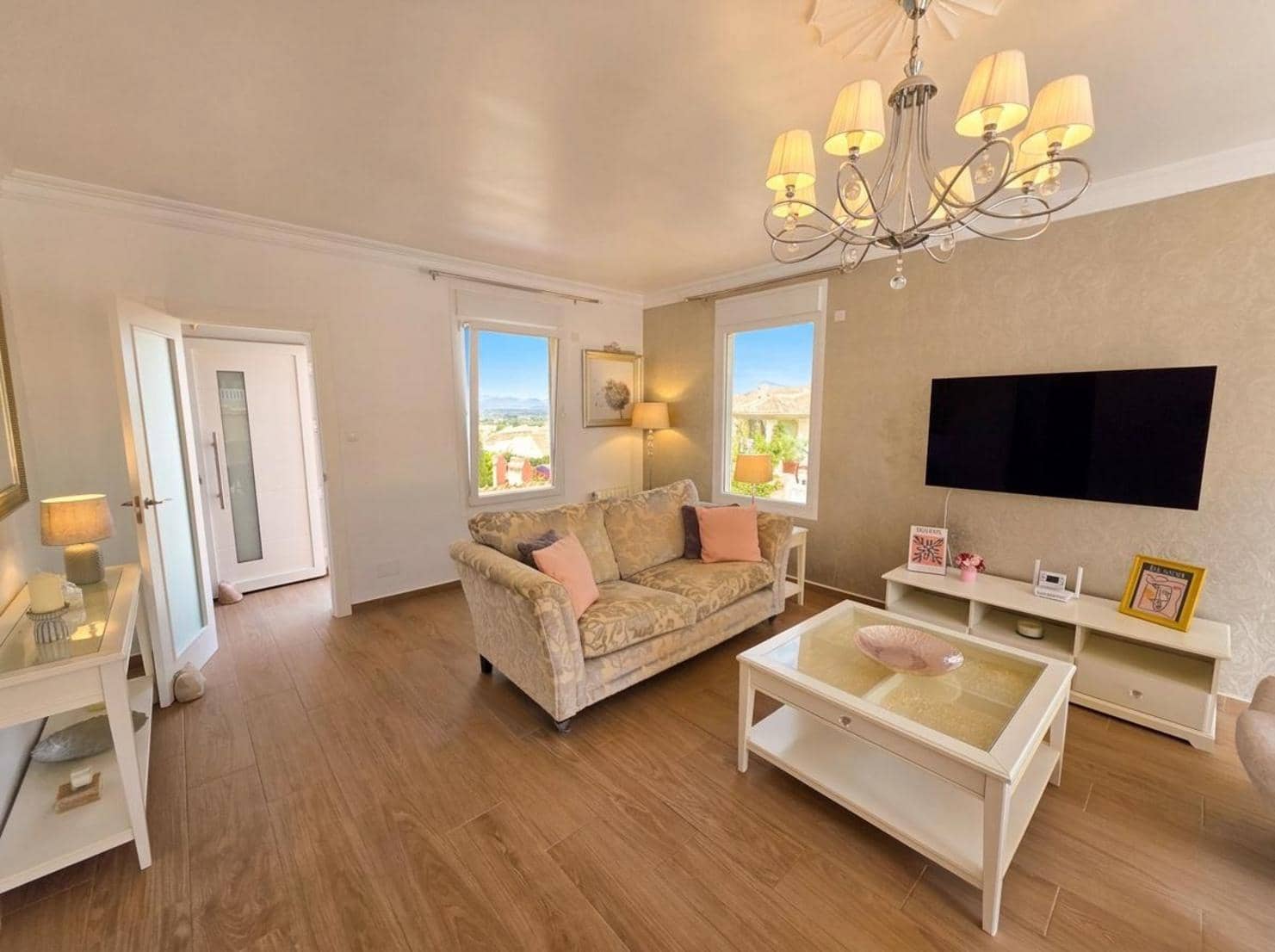 3 slaapkamer Villa te koop in Ciudad Quesada met zwembad garage - € 525.000 (Ref: 10146370)