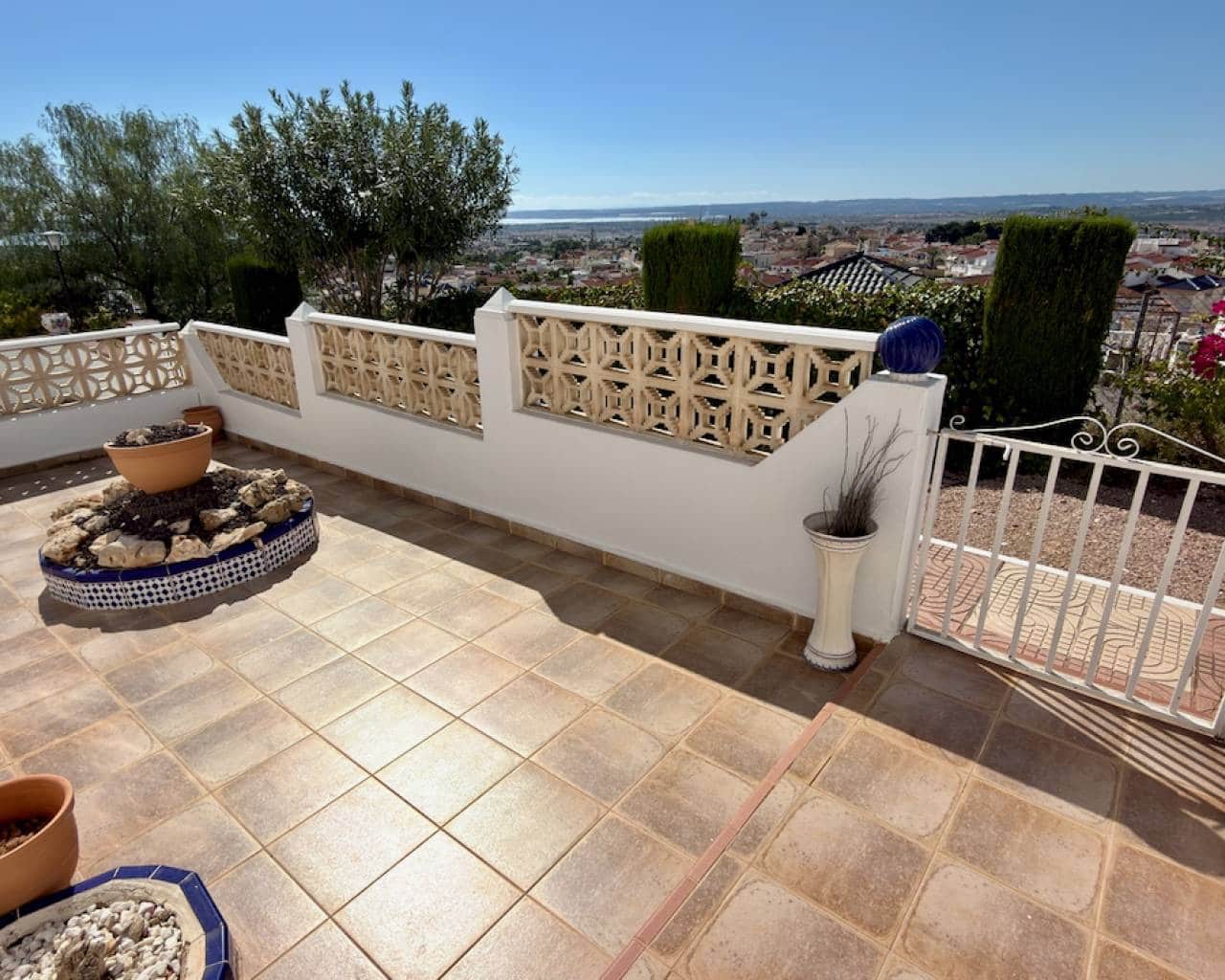 1 Zimmer Apartment zu verkaufen in Ciudad Quesada mit Pool - 139.995 € (Ref: 10154128)