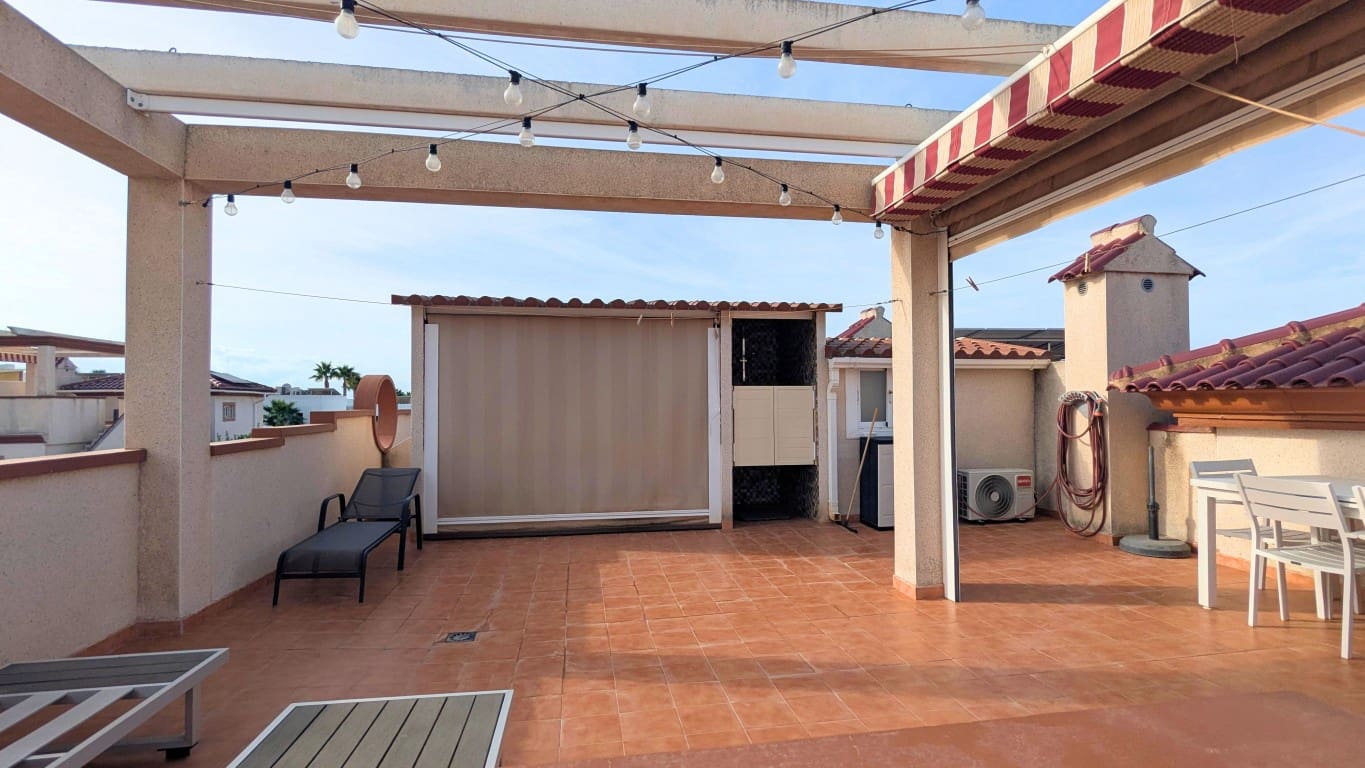 2 soveværelse Semi-Rækkehus til salg i San Fulgencio med swimmingpool - € 189.000 (Ref: 10159176)