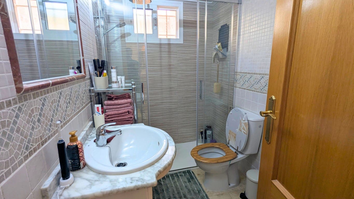 2 soveværelse Semi-Rækkehus til salg i San Fulgencio med swimmingpool - € 189.000 (Ref: 10159176)