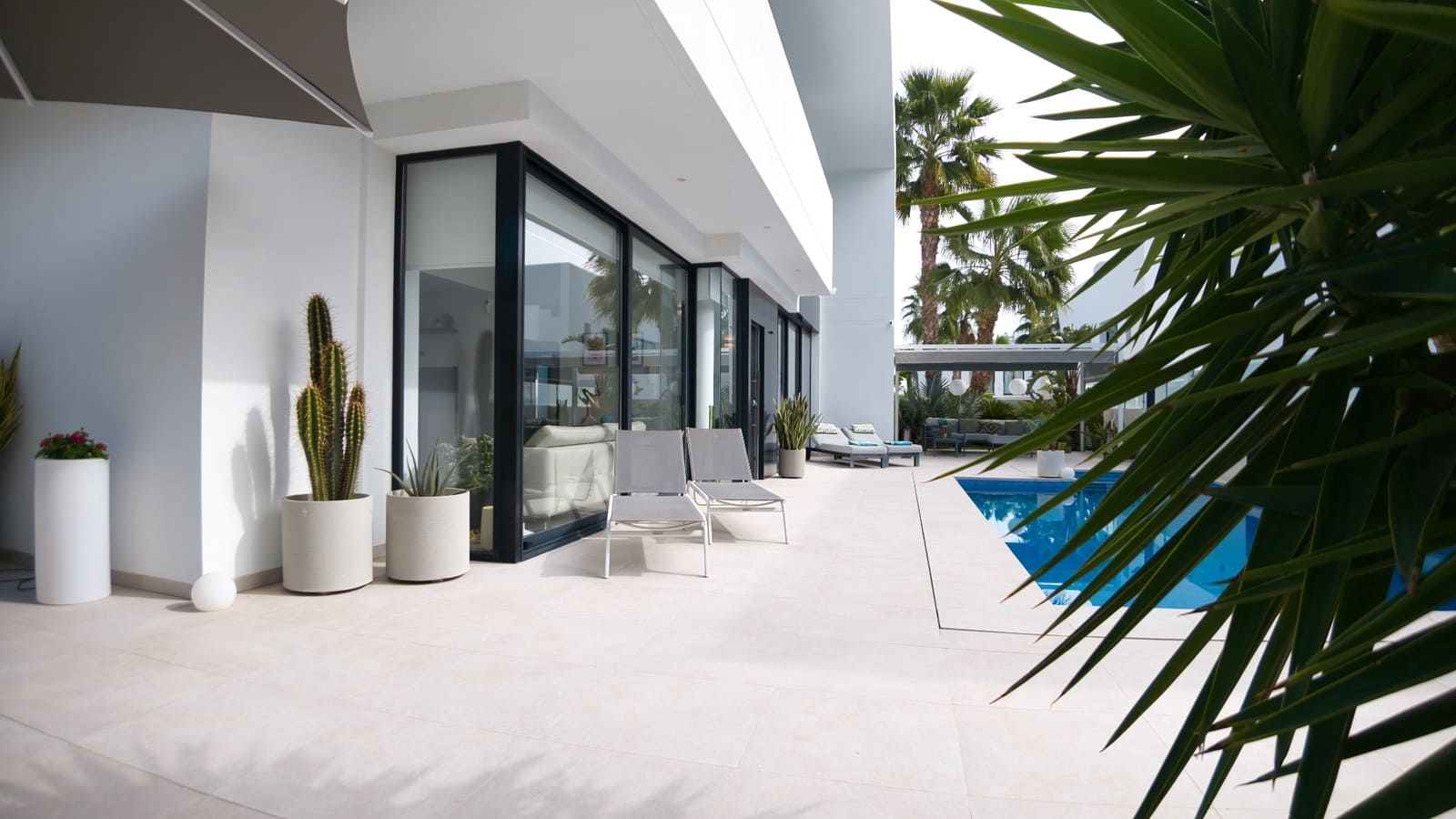 3 quarto Moradia para venda em Pueblo Bravo com piscina garagem - 749 950 € (Ref: 10160300)