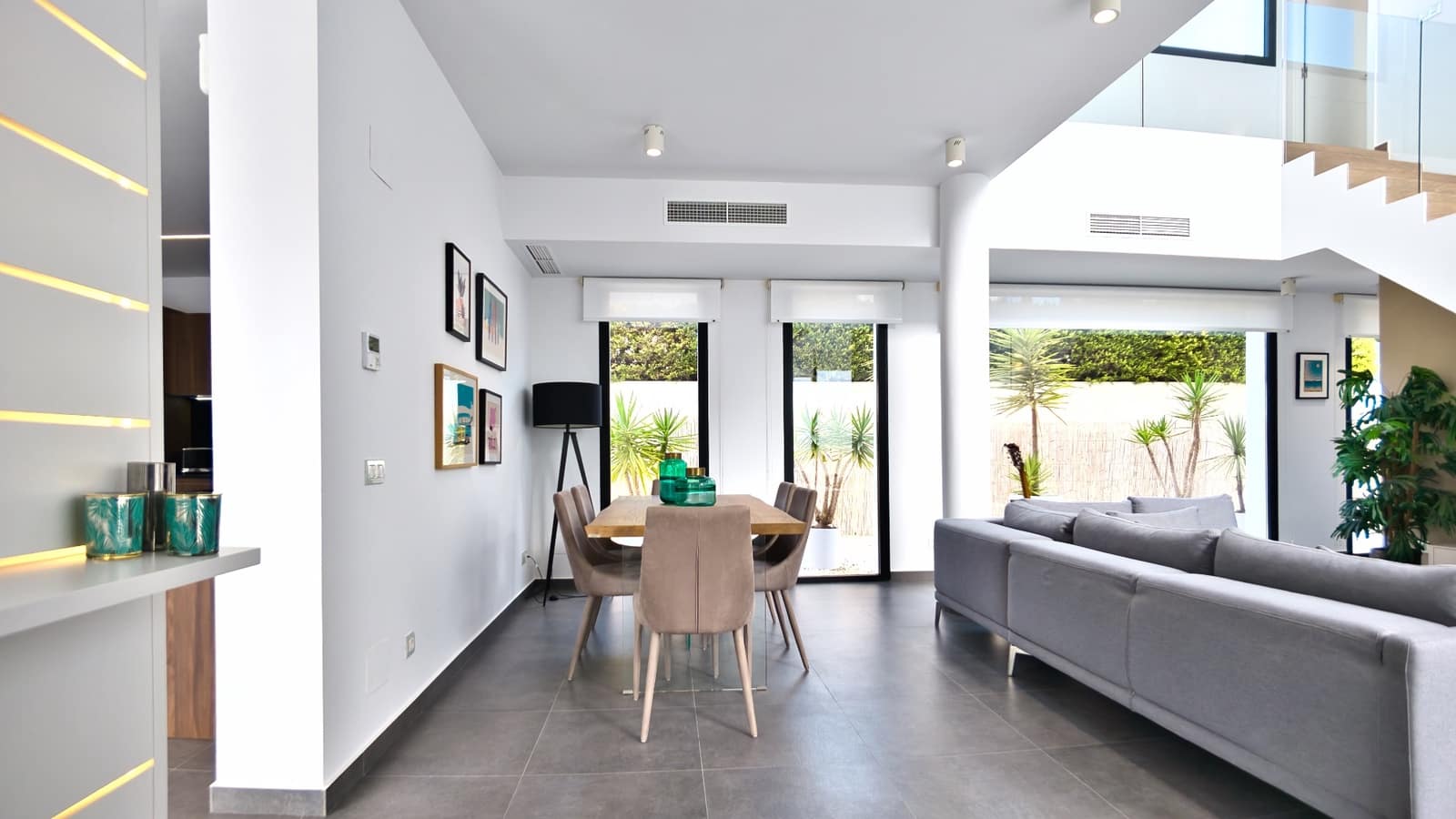 3 quarto Moradia para venda em Pueblo Bravo com piscina garagem - 749 950 € (Ref: 10160300)