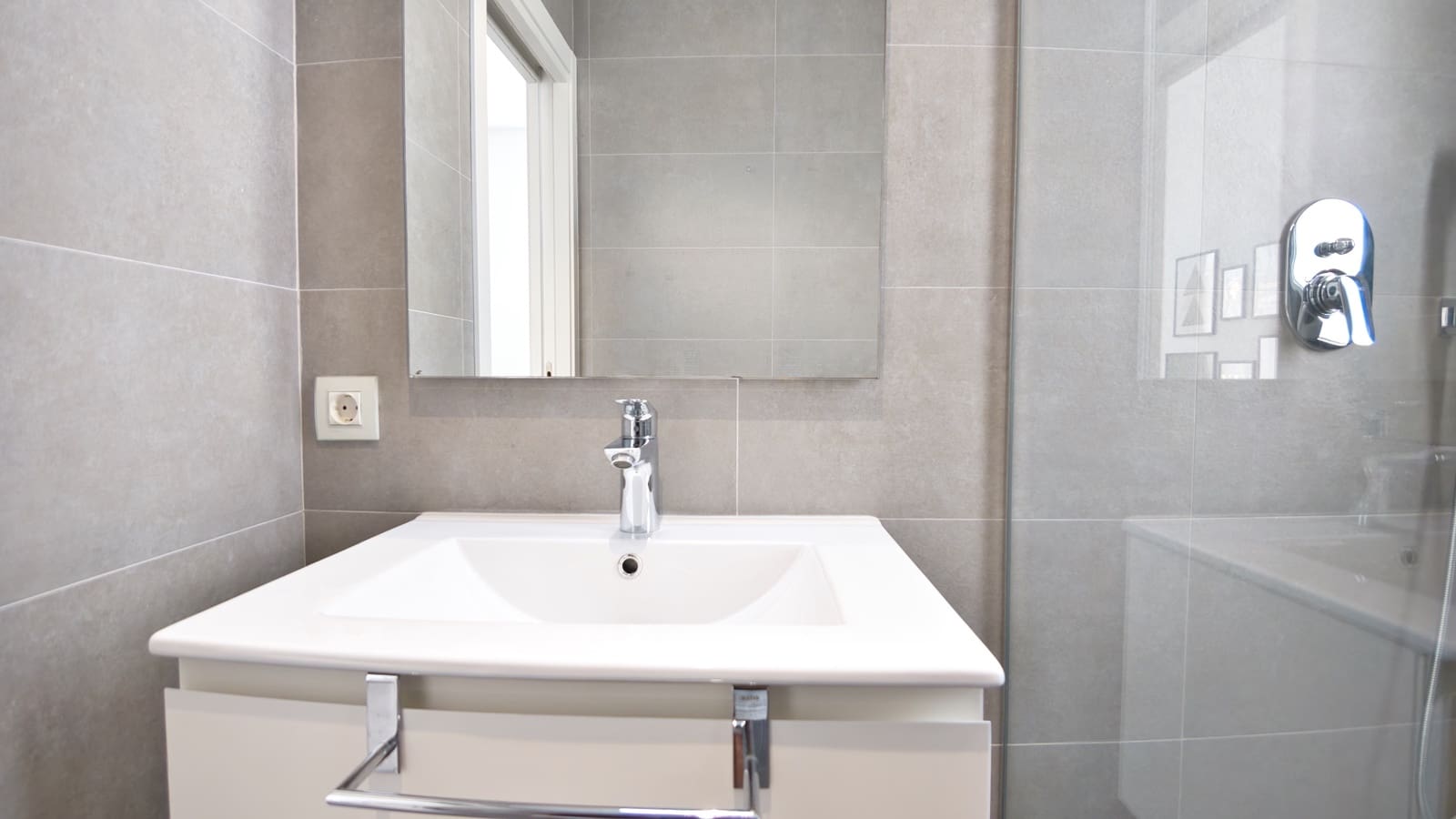 3 quarto Moradia para venda em Pueblo Bravo com piscina garagem - 749 950 € (Ref: 10160300)