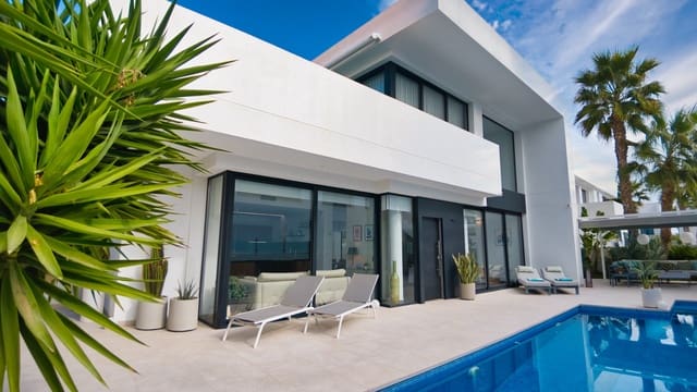 3 quarto Moradia para venda em Pueblo Bravo, Rojales com piscina garagem - 749 950 € (Ref: 10160300)