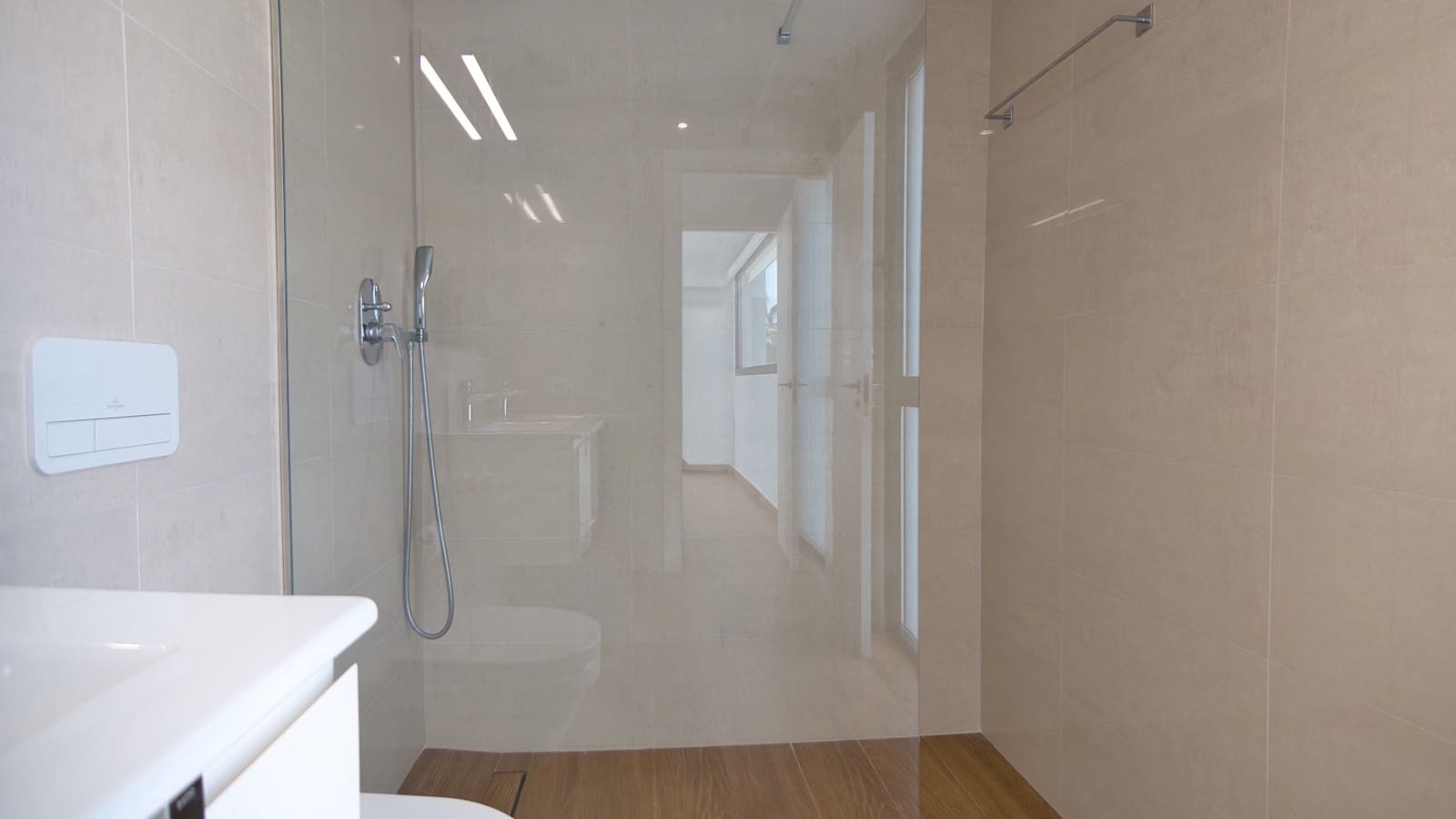 3 quarto Moradia para venda em Pueblo Bravo com piscina garagem - 749 950 € (Ref: 10160300)