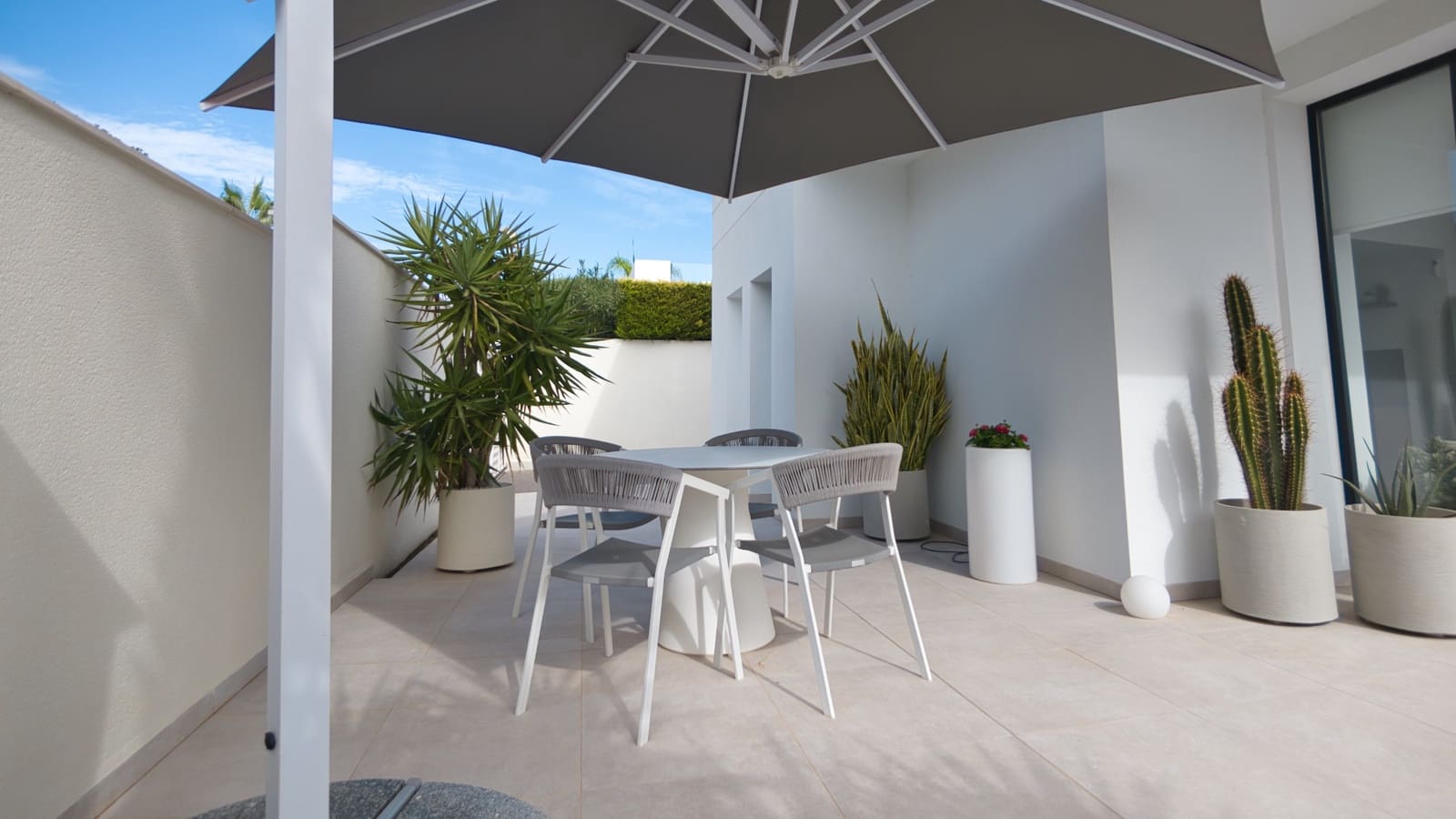 3 quarto Moradia para venda em Pueblo Bravo com piscina garagem - 749 950 € (Ref: 10160300)