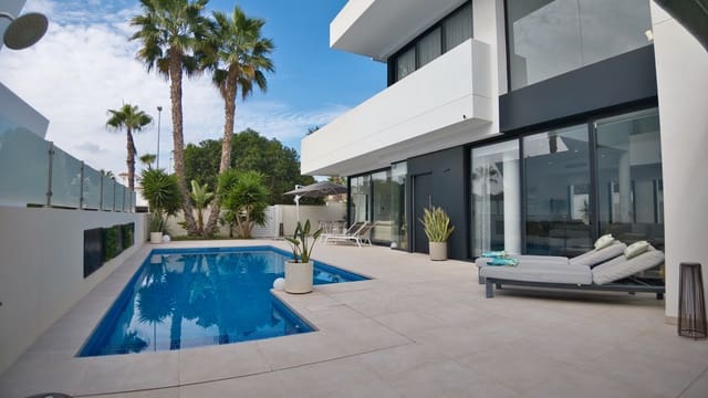 3 quarto Moradia para venda em Pueblo Bravo, Rojales com piscina garagem - 749 950 € (Ref: 10160300)