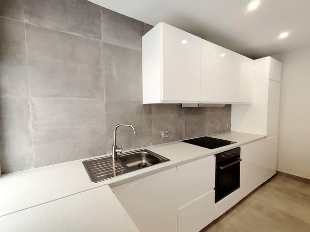 2 soveværelse Lejlighed til salg i Los Europeos, Torrevieja - € 239.995 (Ref: 10164709)