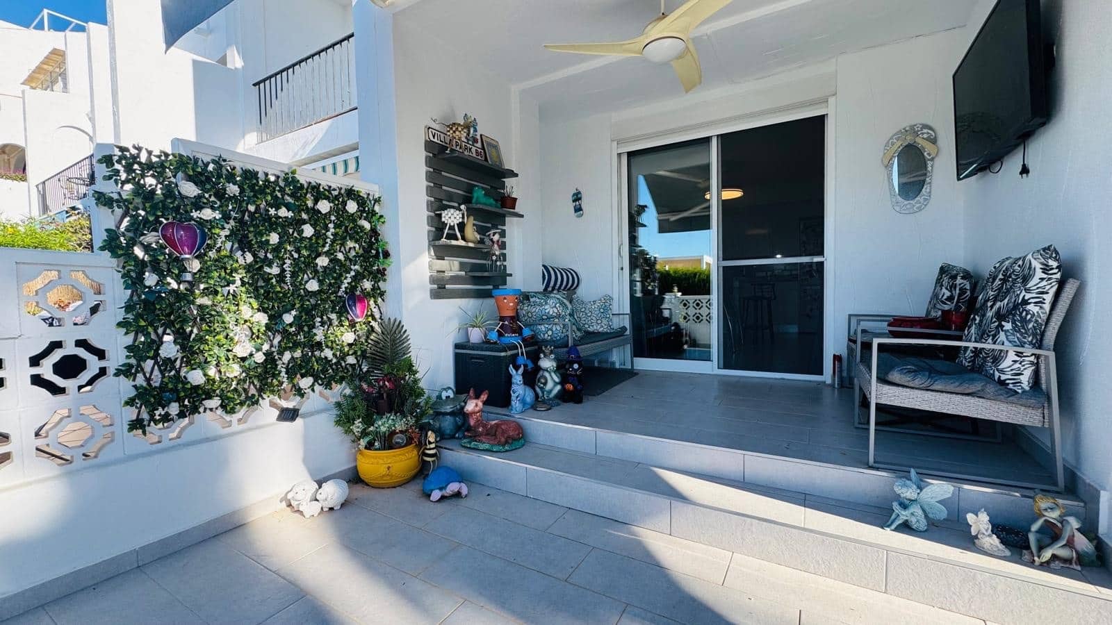 2 soverom Hus til salgs i Ciudad Quesada med svømmebasseng - € 174 900 (Ref: 10175498)
