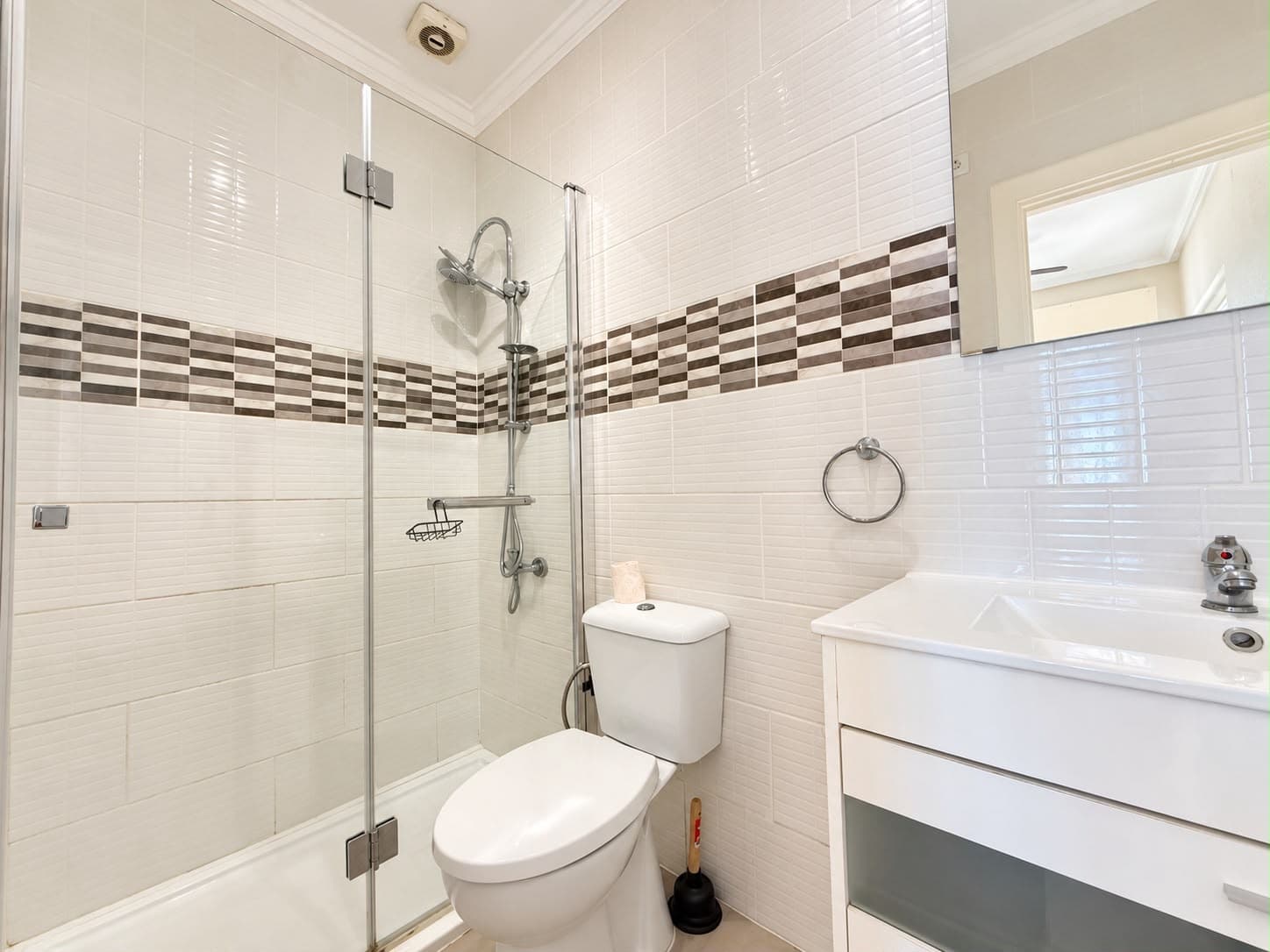 1 soveværelse Lejlighed til salg i Ciudad Quesada med swimmingpool - € 89.950 (Ref: 10175652)