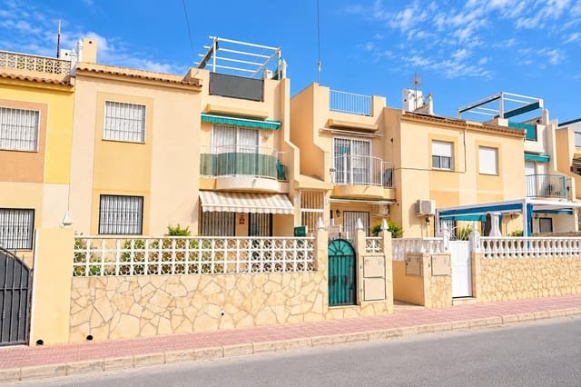 Bungalow de 2 habitaciones en El Chaparral, Torrevieja en venta con piscina - 135.000 € (Ref: 10183699)