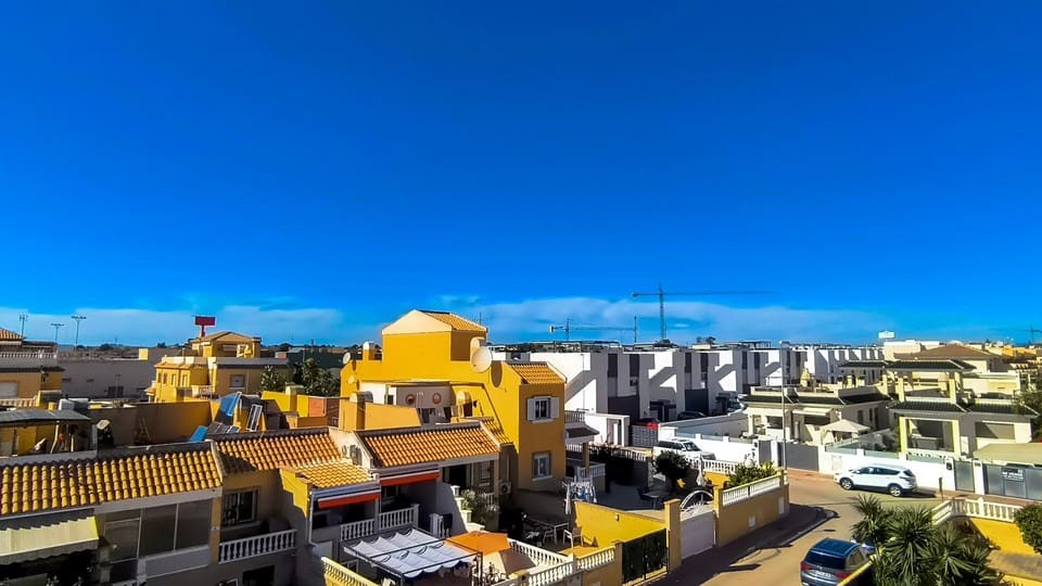 3 Zimmer Doppelhaus zu verkaufen in Ciudad Quesada mit Pool - 225.000 € (Ref: 10184845)
