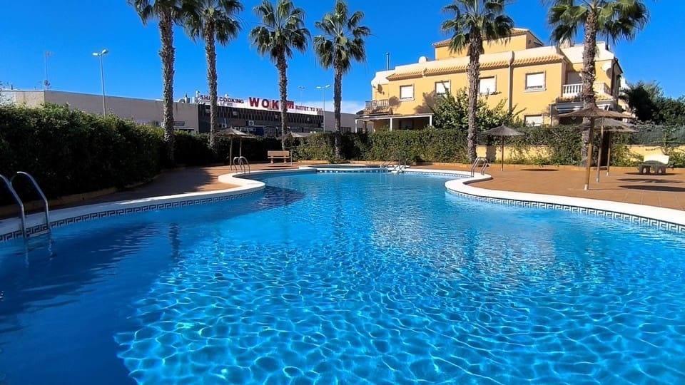 3 Zimmer Doppelhaus zu verkaufen in Ciudad Quesada mit Pool - 225.000 € (Ref: 10184845)