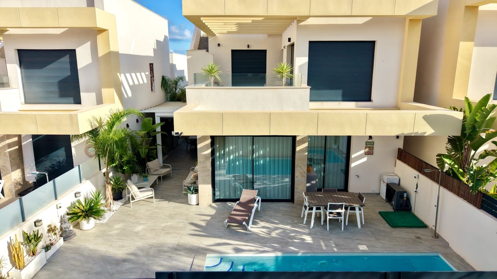 3 slaapkamer Villa te koop in Los Montesinos met zwembad - € 449.000 (Ref: 10186597)
