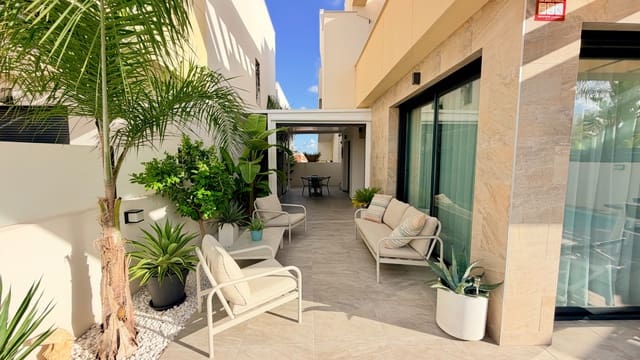 3 slaapkamer Villa te koop in Los Montesinos met zwembad - € 449.000 (Ref: 10186597)