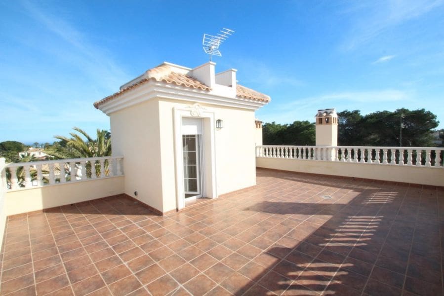 4 chambre Villa/Maison à vendre à Cabo Roig avec piscine - 910 000 € (Ref: 6811719)