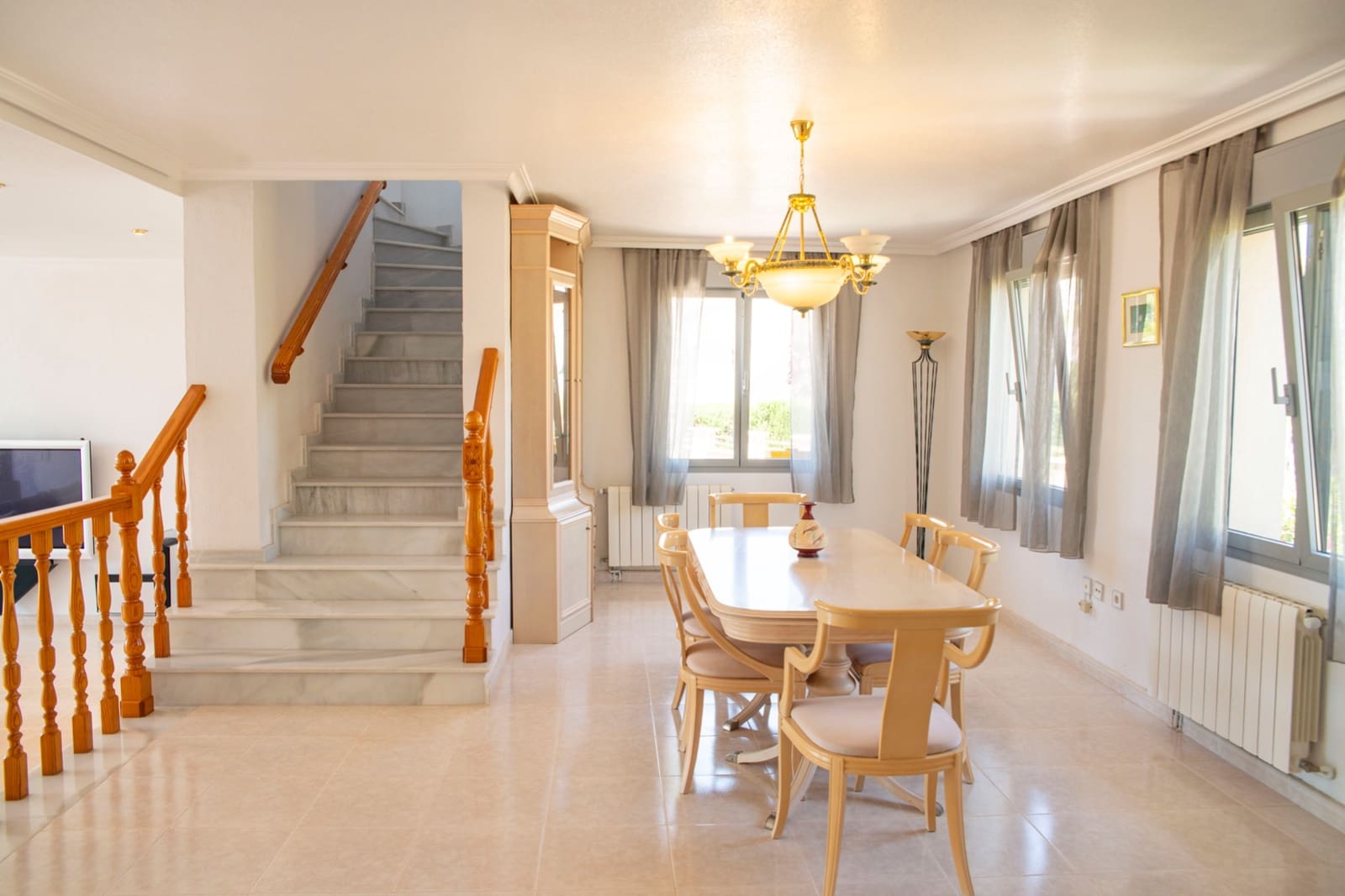 4 soverom Villa til salgs i Pueblo Bravo med svømmebasseng - € 840 000 (Ref: 6838745)