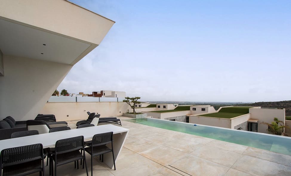 5 quarto Moradia para venda em Ciudad Quesada com piscina - 850 000 € (Ref: 7366635)