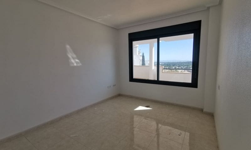 2 soverom Leilighet til salgs i Orihuela Costa med svømmebasseng - € 238 000 (Ref: 7553289)